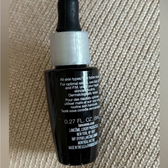 Lancôme GÉNIFIQUE.
CONCENTRÉ ACTIVATEUR - Picture 2 of 4